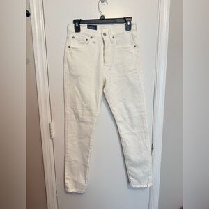 Levi’s 501 Skinny High Rise White Pants Size 26 x 28